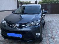 Toyota RAV4 2015 года за 10 700 000 тг. в Уральск
