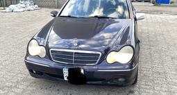 Mercedes-Benz C 200 2000 года за 2 600 000 тг. в Усть-Каменогорск