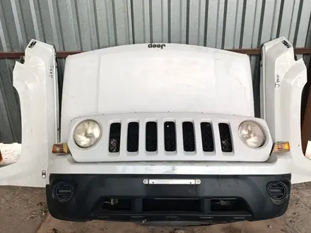 Ноускат, морда, капот, крыло jeep patriot за 500 000 тг. в Алматы