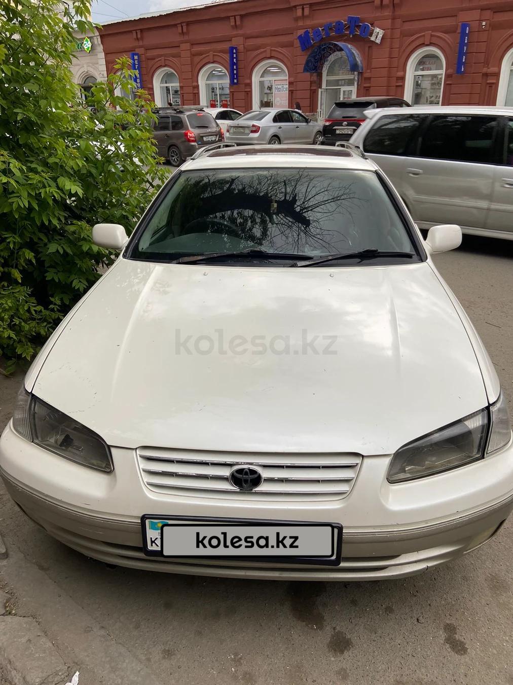 Toyota Camry Gracia 1997 г.