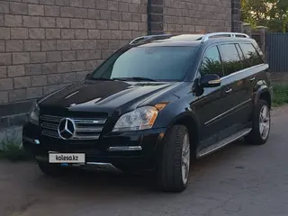 Mercedes-Benz GL 550