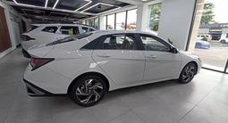 Hyundai Elantra 2023 года за 8 450 000 тг. в Алматы – фото 4