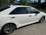 Toyota Camry 2015 года за 12 000 000 тг. в Экибастуз – фото 5