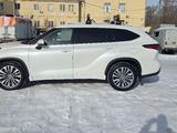 Toyota Highlander 2021 года за 28 000 000 тг. в Усть-Каменогорск – фото 4