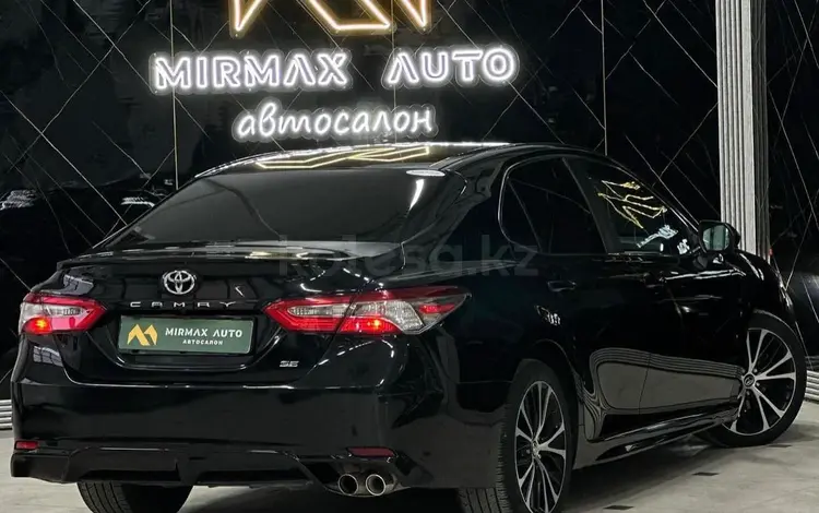 Toyota Camry 2017 года за 11 700 000 тг. в Шымкент