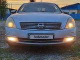 Nissan Teana 2006 годаүшін4 400 000 тг. в Зайсан