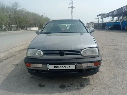 Volkswagen Golf 1993 года за 800 000 тг. в Тараз