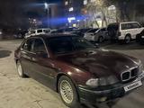 BMW 523 1997 года за 1 800 000 тг. в Алматы – фото 2