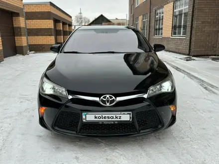 Toyota Camry 2015 года за 10 500 000 тг. в Астана – фото 2