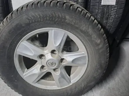 285/60 R18 NOKIAN HAKKAPELIITTA 8 SUV ШИП 116T за 200 000 тг. в Алматы