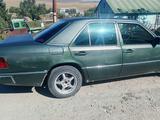 Mercedes-Benz E 200 1993 года за 800 000 тг. в Талдыкорган – фото 3