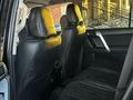 Toyota Land Cruiser Prado 2022 года за 23 800 000 тг. в Актобе – фото 5