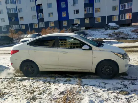 Hyundai Accent 2013 года за 3 600 000 тг. в Усть-Каменогорск – фото 4