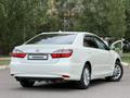 Toyota Camry 2017 года за 9 000 000 тг. в Караганда – фото 16