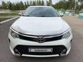 Toyota Camry 2017 года за 9 000 000 тг. в Караганда – фото 19