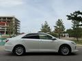 Toyota Camry 2017 года за 9 000 000 тг. в Караганда – фото 30