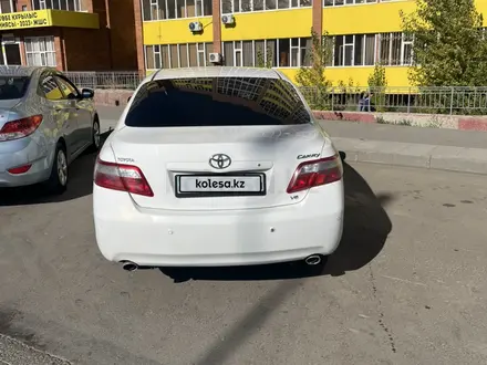 Toyota Camry 2007 года за 6 500 000 тг. в Актобе – фото 3