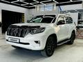 Toyota Land Cruiser Prado 2017 года за 19 900 000 тг. в Атырау