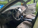 Toyota Camry 2004 года за 3 500 000 тг. в Мерке – фото 3