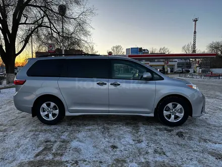Toyota Sienna 2019 года за 15 800 000 тг. в Уральск – фото 5