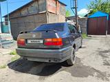 Volkswagen Vento 1993 года за 700 000 тг. в Астана – фото 2