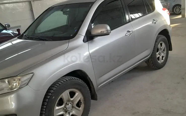 Toyota RAV4 2011 года за 7 800 000 тг. в Жетысай