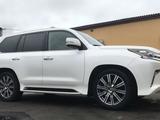 Lexus LX 570 2017 года за 55 555 тг. в Алматы