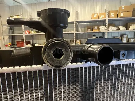 Радиатор охлаждения двигателя на Toyota RAV4 20 (JPR0029) за 40 000 тг. в Алматы – фото 4