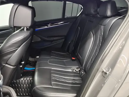BMW 530 XDrive 2022 года за 23 500 000 тг. в Алматы – фото 10