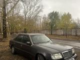 Mercedes-Benz E 220 1993 годаүшін750 000 тг. в Караганда – фото 5