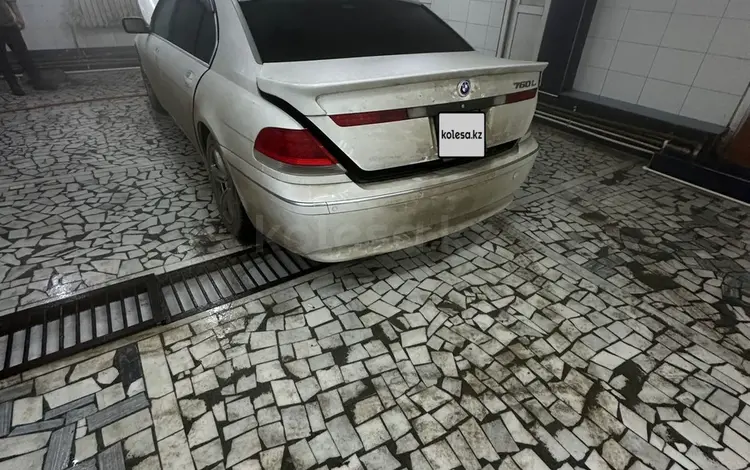 BMW 760 2004 года за 7 500 000 тг. в Рудный