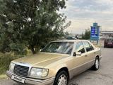 Mercedes-Benz E 230 1991 года за 650 000 тг. в Тараз