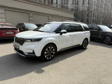 Kia Carnival 2022 года за 22 000 000 тг. в Алматы – фото 3