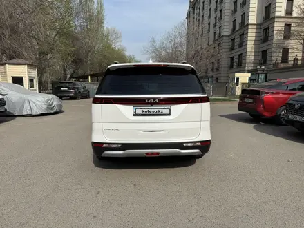 Kia Carnival 2022 года за 22 000 000 тг. в Алматы – фото 5