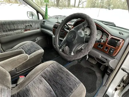 Nissan R'nessa 1999 года за 2 100 000 тг. в Усть-Каменогорск – фото 7