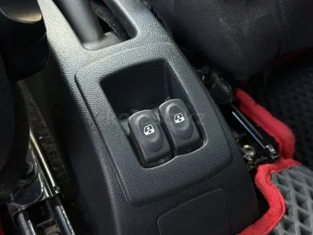 Renault Sandero Stepway 2014 года за 3 700 000 тг. в Актобе – фото 11