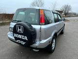 Honda CR-V 2001 годаүшін4 900 000 тг. в Алматы – фото 2