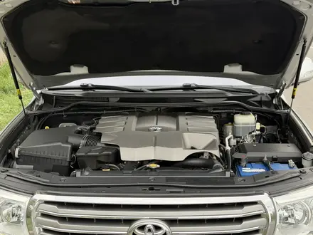 Toyota Land Cruiser 2012 года за 22 200 000 тг. в Астана – фото 19