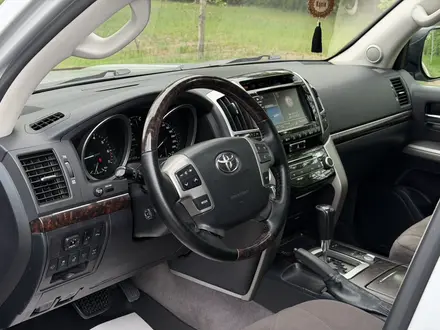 Toyota Land Cruiser 2012 года за 22 200 000 тг. в Астана – фото 40