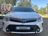 Toyota Camry 2015 года за 10 500 000 тг. в Жезказган