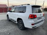 Toyota Land Cruiser 2007 годаүшін18 000 000 тг. в Сатпаев – фото 3