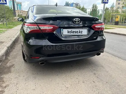 Toyota Camry 2019 года за 17 500 000 тг. в Астана – фото 12