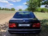 Mercedes-Benz E 280 1996 года за 2 635 458 тг. в Уральск – фото 4