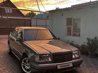 Mercedes-Benz E 200 1990 года за 2 800 000 тг. в Алматы