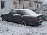 Mercedes-Benz E 260 1991 годаүшін450 000 тг. в Актобе – фото 4