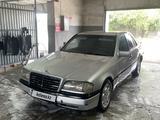 Mercedes-Benz C 200 1994 года за 1 400 000 тг. в Семей