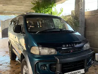 Mitsubishi Delica