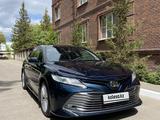 Toyota Camry 2021 года за 14 500 000 тг. в Астана – фото 4