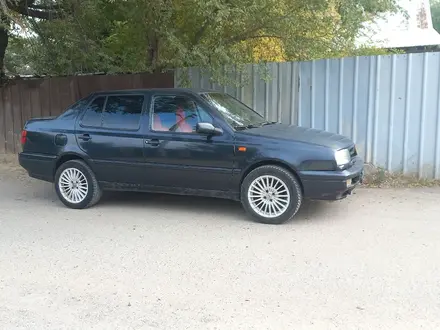 Volkswagen Vento 1993 года за 950 000 тг. в Алматы – фото 9