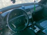 Mercedes-Benz C 180 1993 годаүшін2 000 000 тг. в Усть-Каменогорск – фото 4